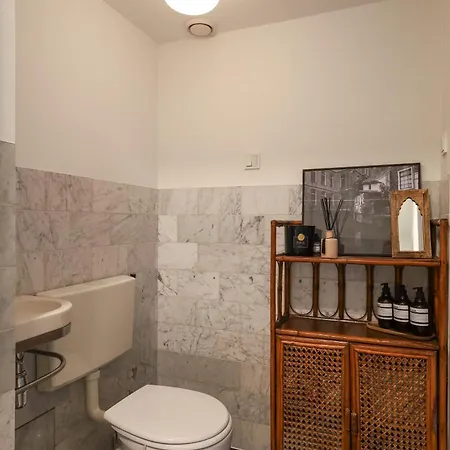 Cozy 2bedrooms For Rent 아파트 *